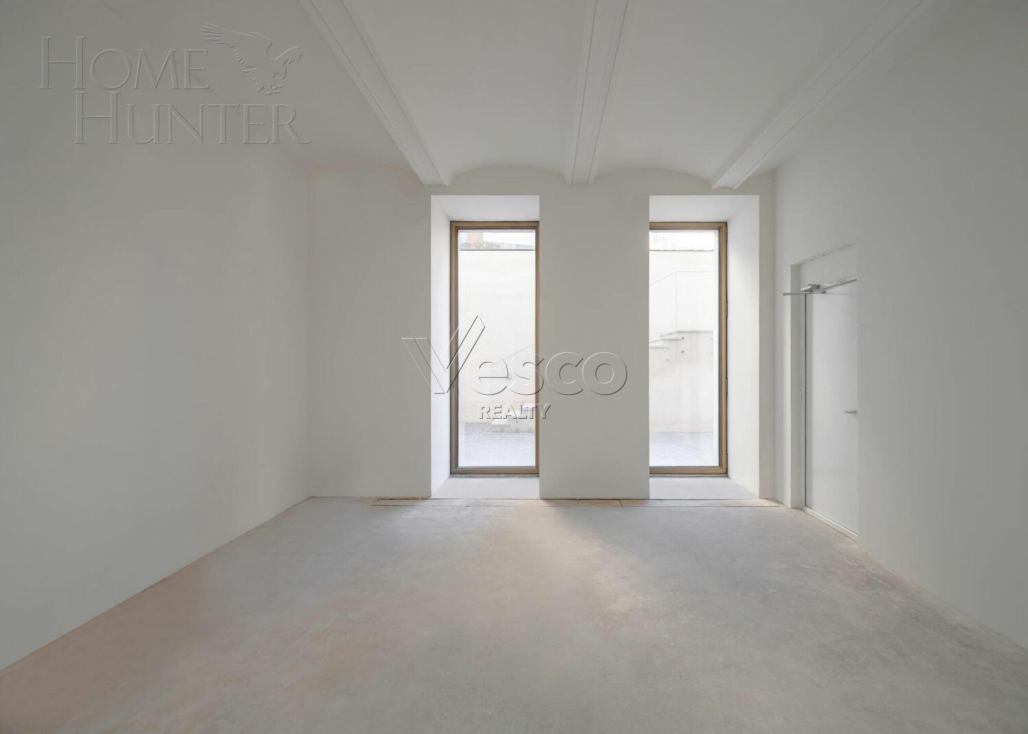 2-УРОВНЕВЫЕ АПАРТАМЕНТЫ БЕЗ ОТДЕЛКИ 191.8 М² НА 1 ЭТАЖЕ