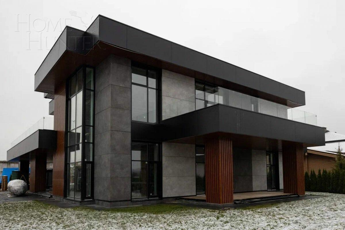 2-этажный коттедж 800 м² с отделкой