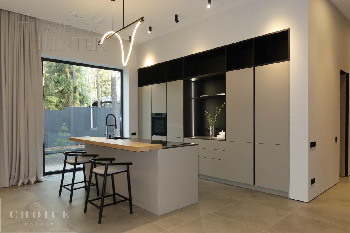 2-этажный коттедж 520 м² с отделкой
