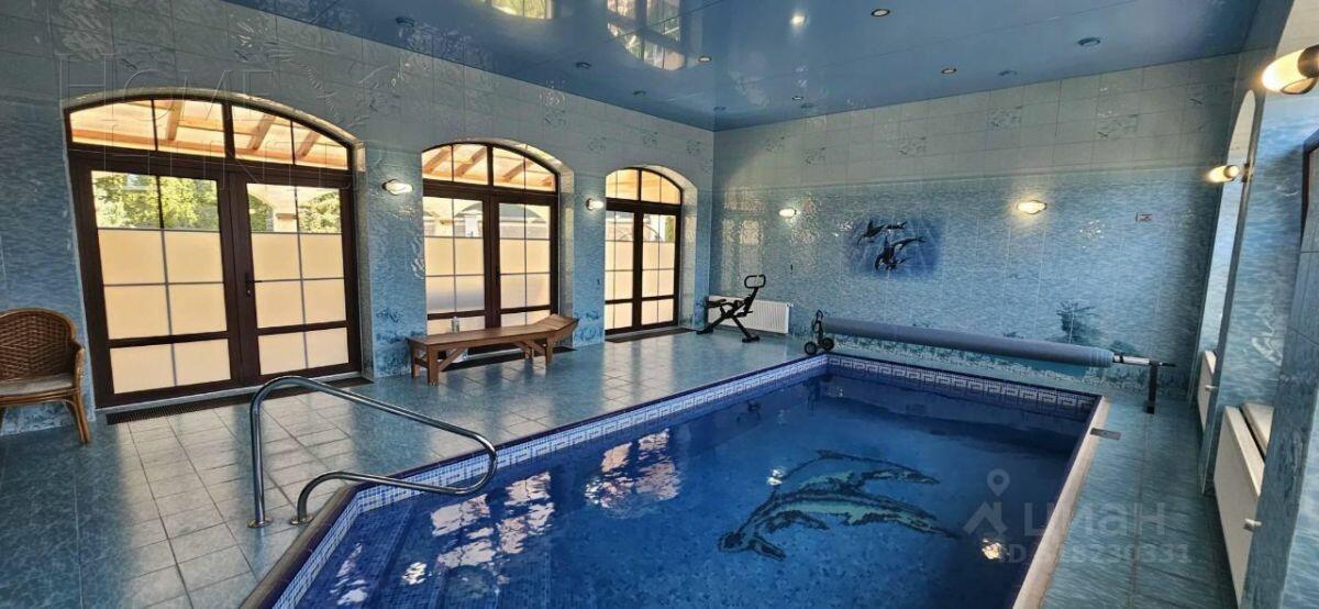 2-этажный коттедж 1 450 м² с отделкой