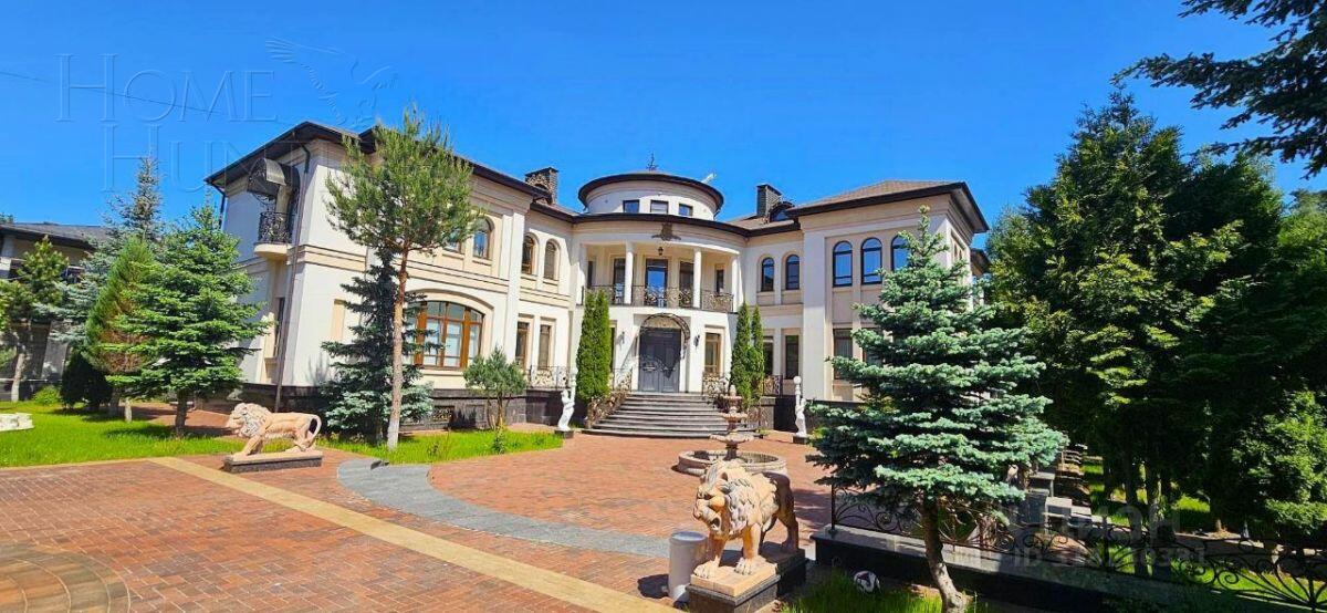 2-этажный коттедж 1 450 м² с отделкой