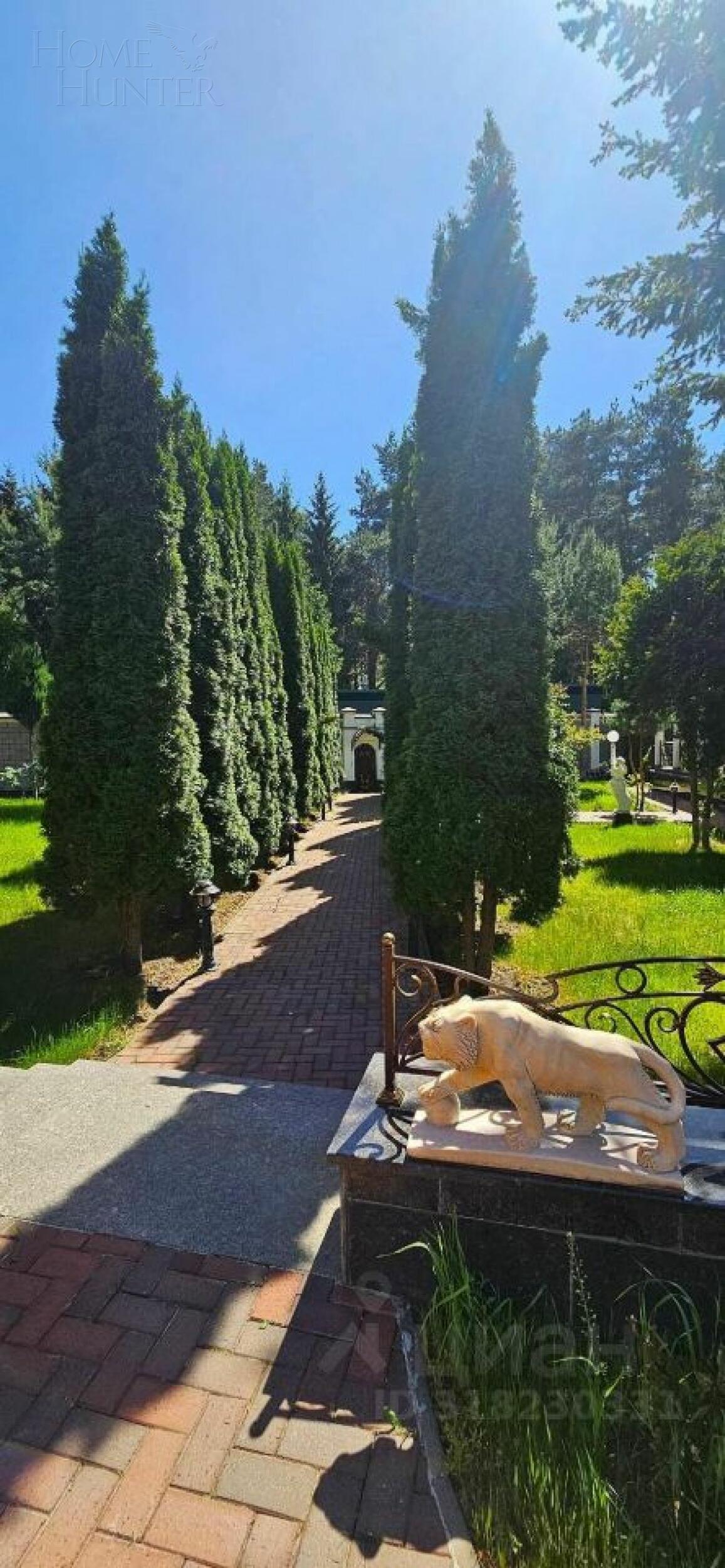 2-этажный коттедж 1 450 м² с отделкой