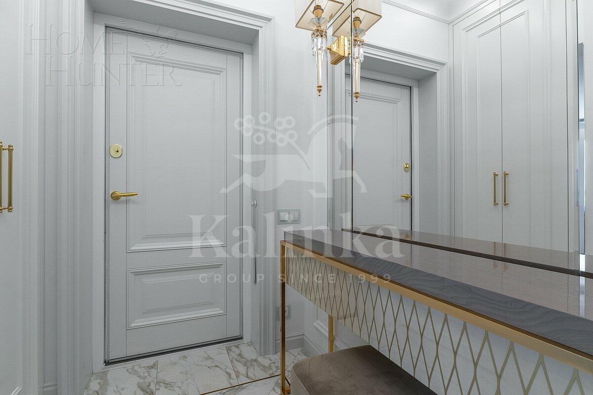 4-КОМН. КВАРТИРА С ОТДЕЛКОЙ 98.1 М² НА 17 ЭТАЖЕ
