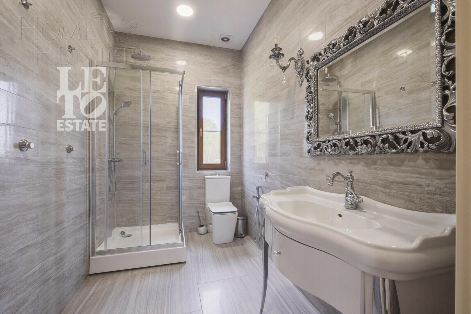 2-этажный коттедж 379.4 м² с отделкой