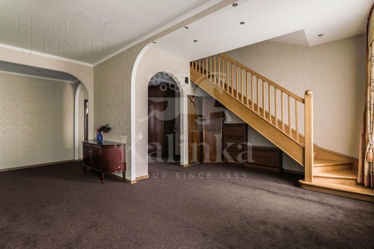 2-УРОВНЕВАЯ КВАРТИРА С ОТДЕЛКОЙ 250 М² НА 6 ЭТАЖЕ