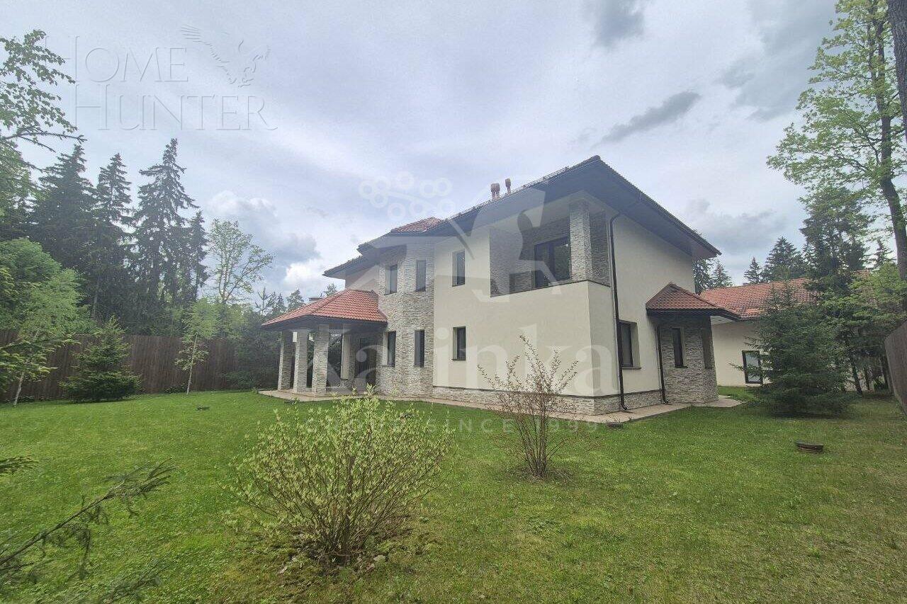2-этажный коттедж 430 м² без отделки