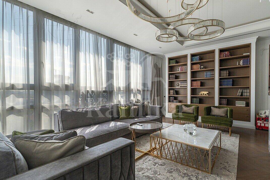 4-КОМН. КВАРТИРА С ОТДЕЛКОЙ 98.1 М² НА 17 ЭТАЖЕ