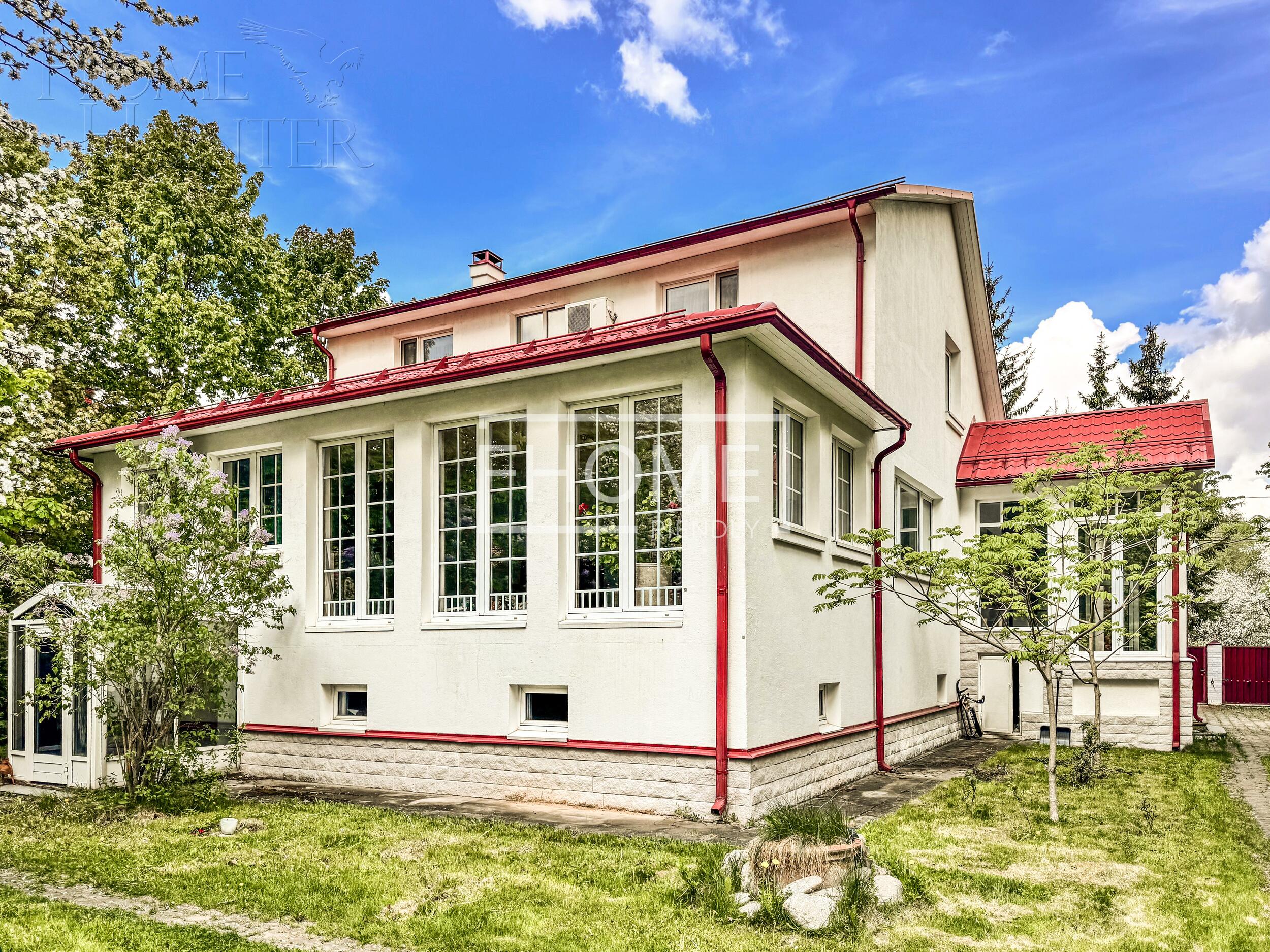 2-этажный коттедж 481.2 м² с отделкой