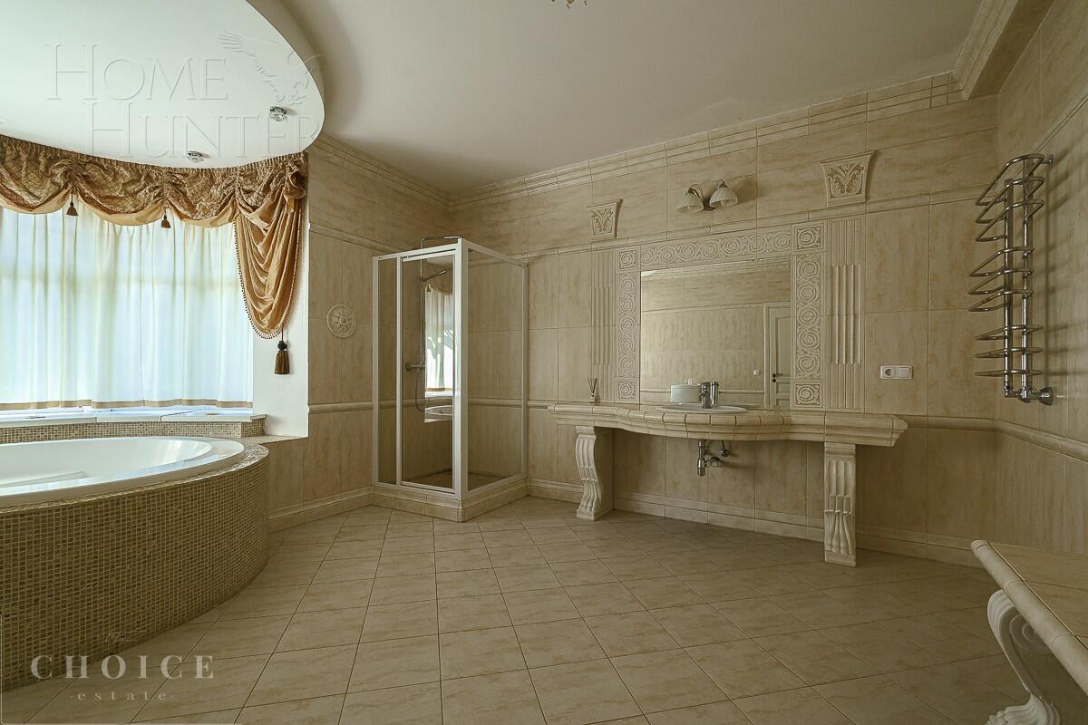 2-этажный коттедж 500 м² с отделкой