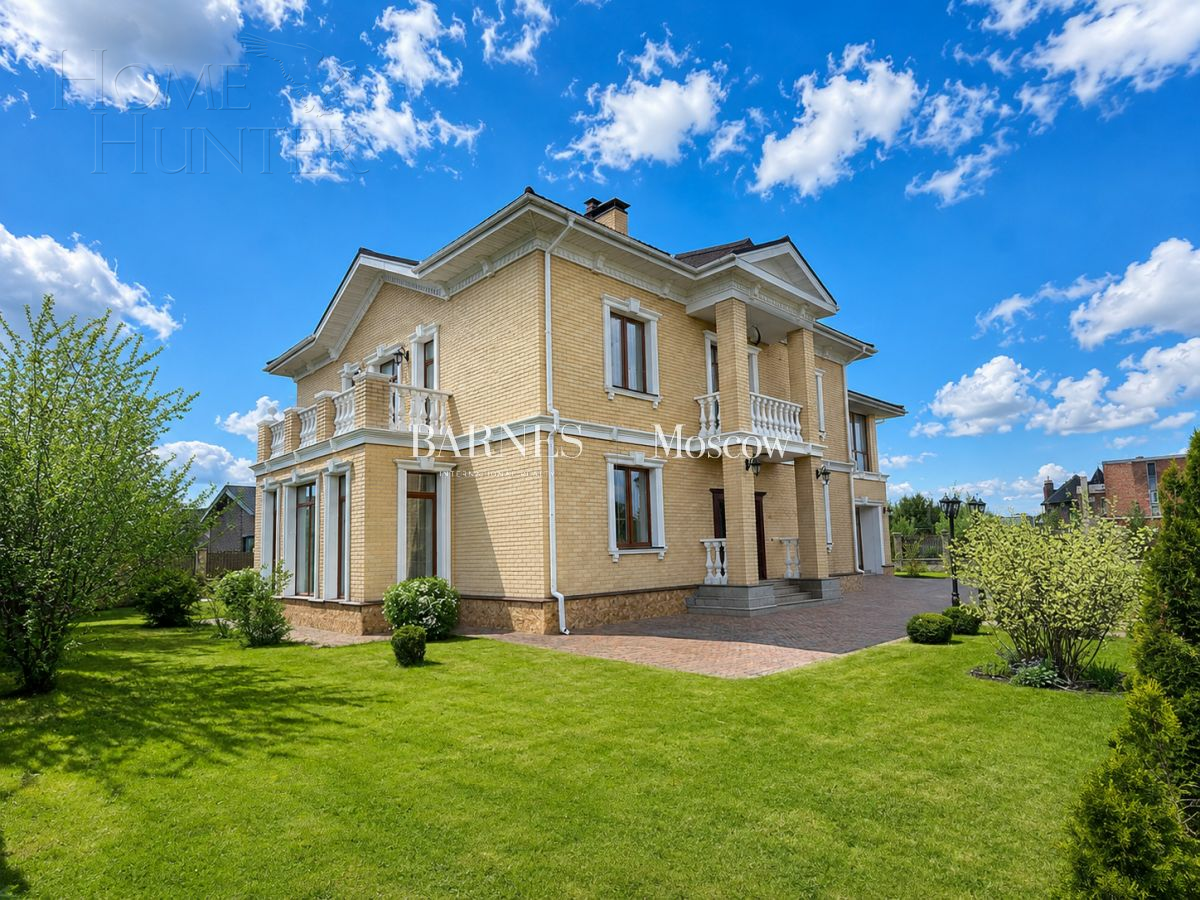 2-этажный коттедж 550 м² с отделкой