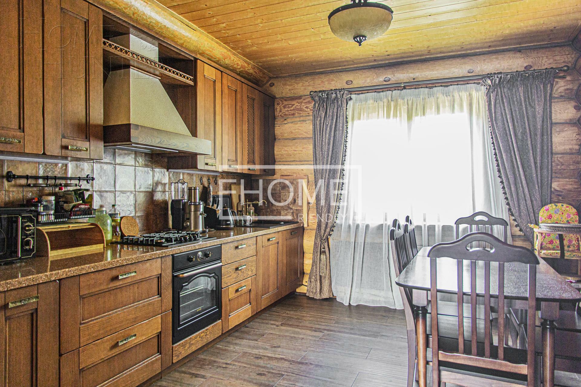 2-этажный коттедж 350 м² с отделкой