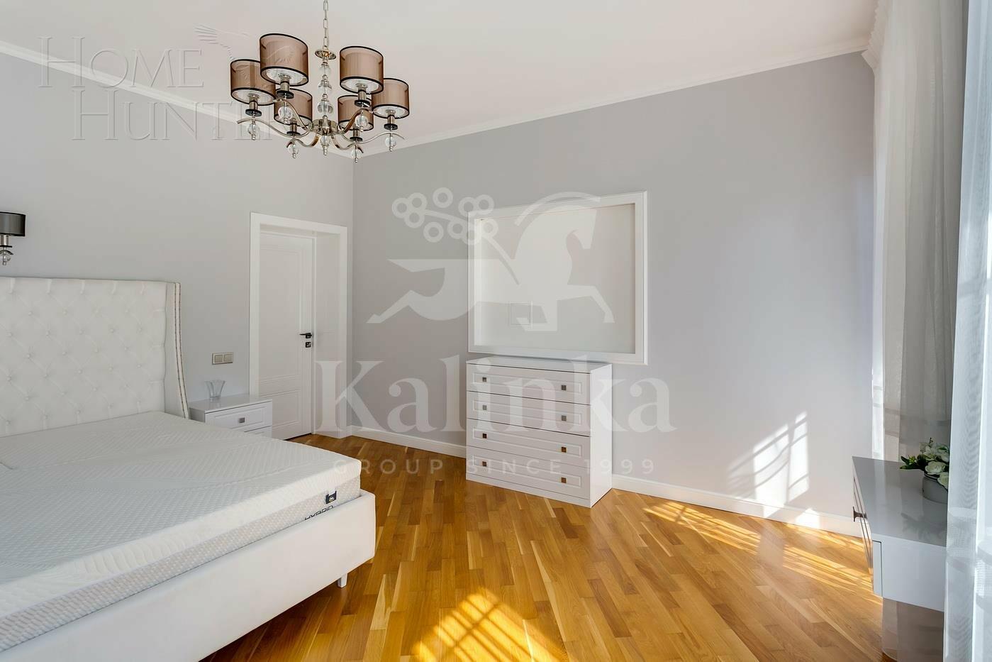 2-этажный коттедж 610 м² с отделкой