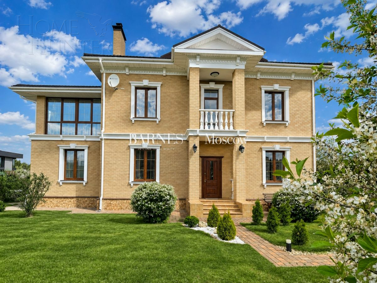 2-этажный коттедж 550 м² с отделкой
