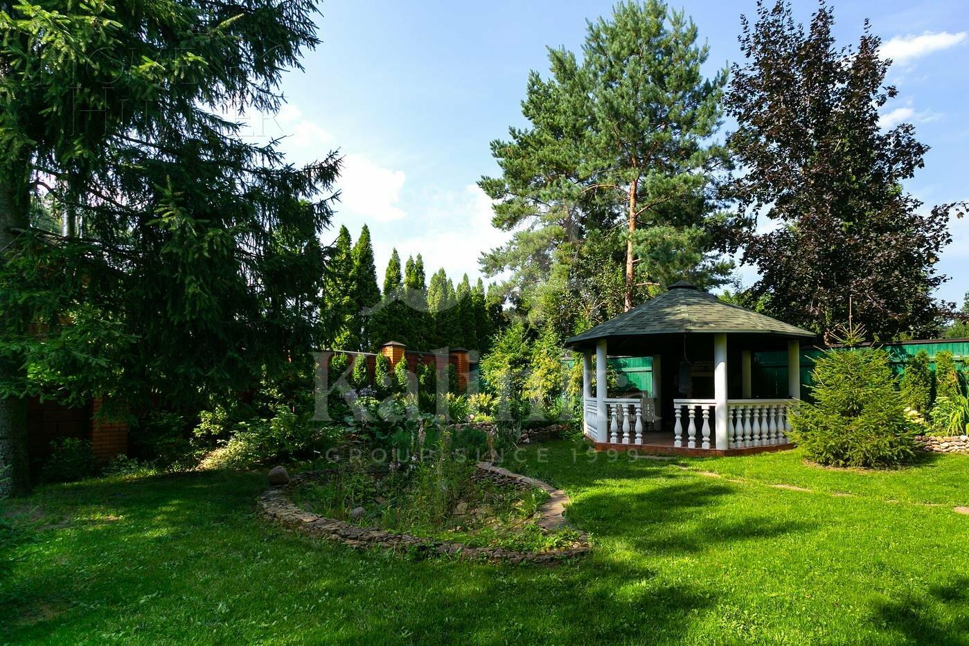 2-этажный коттедж 610 м² с отделкой