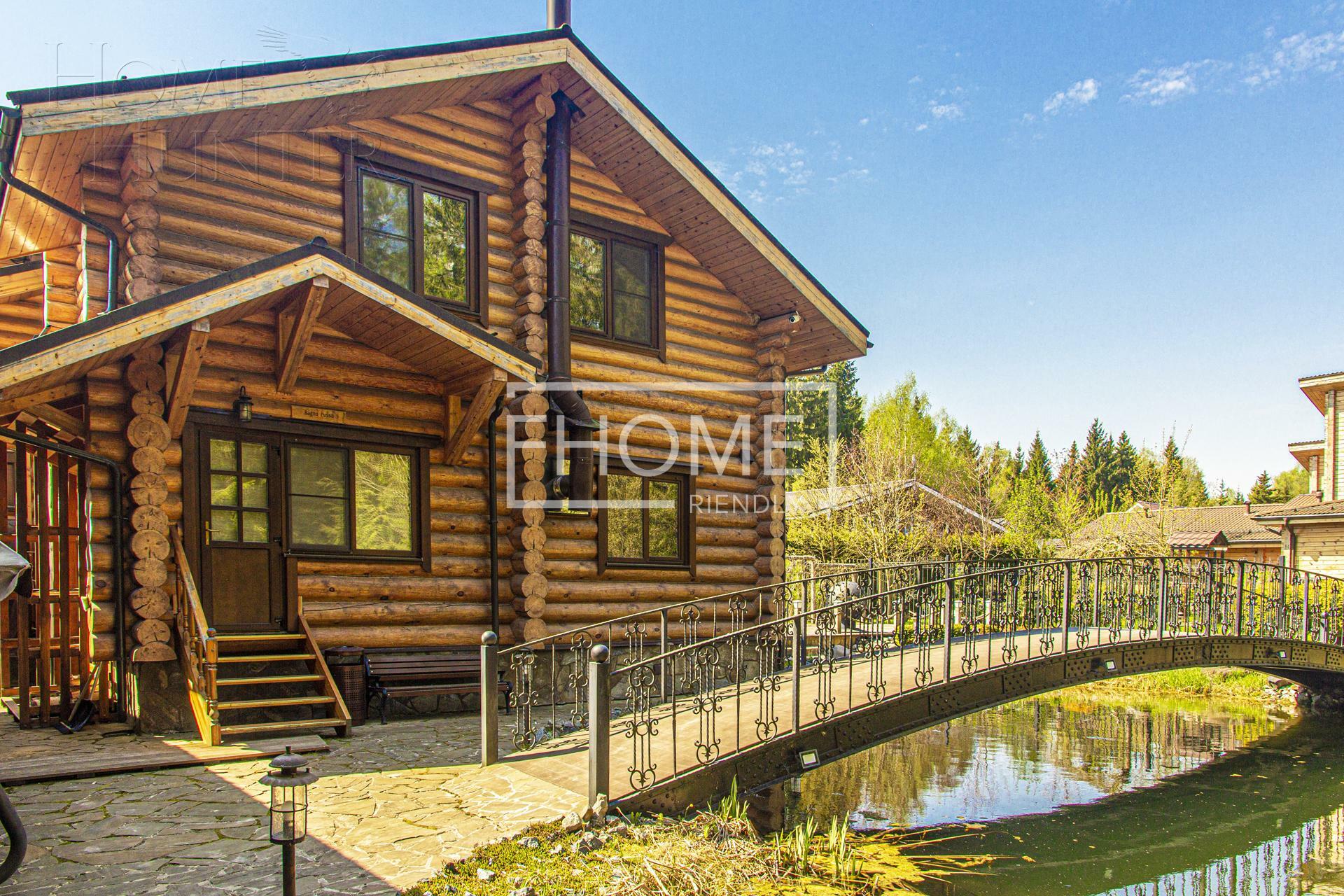 2-этажный коттедж 350 м² с отделкой