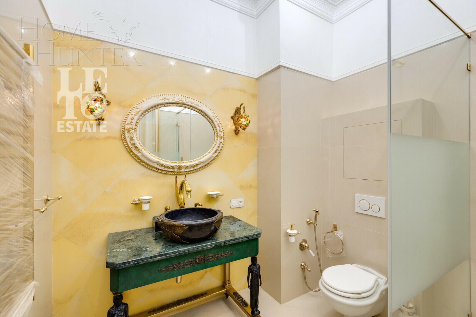2-этажный коттедж 550 м² с отделкой