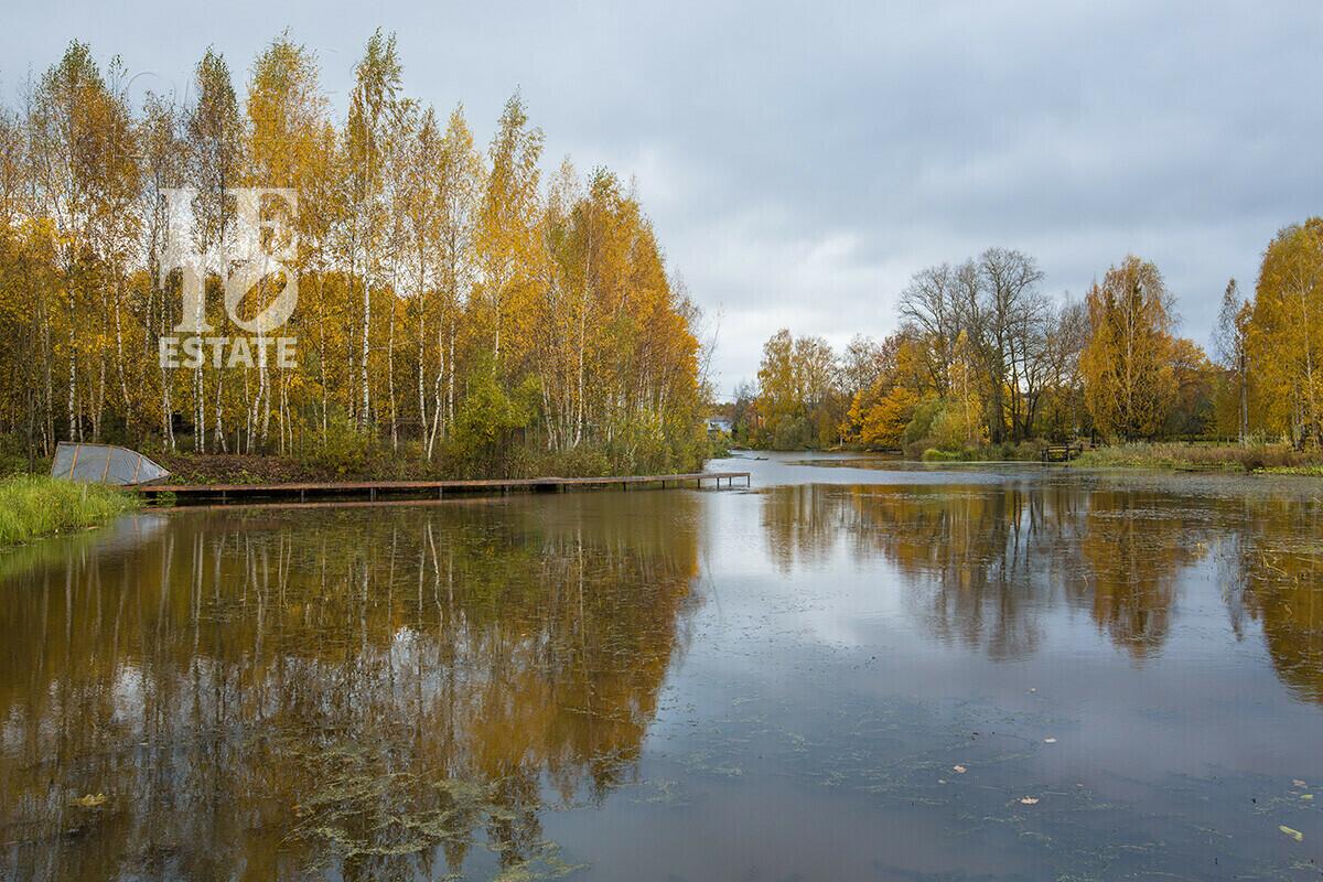 3-этажный коттедж 470 м² с отделкой