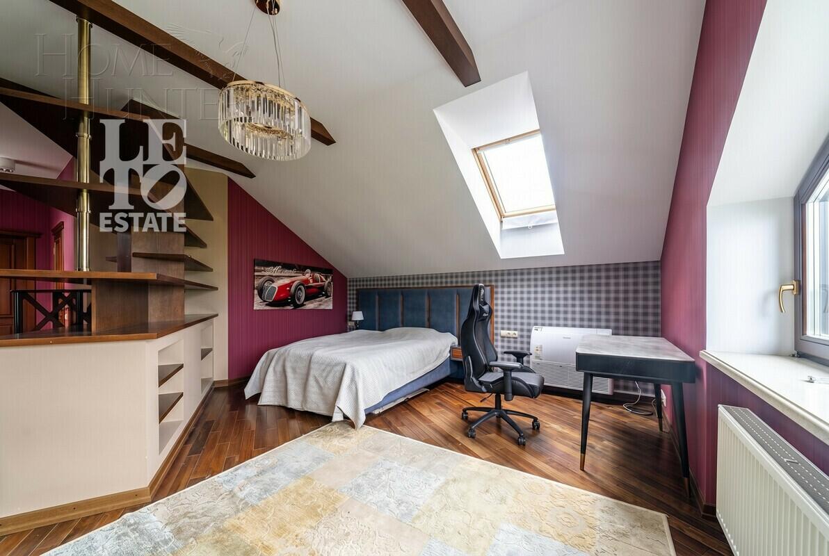 3-этажный коттедж 470 м² с отделкой