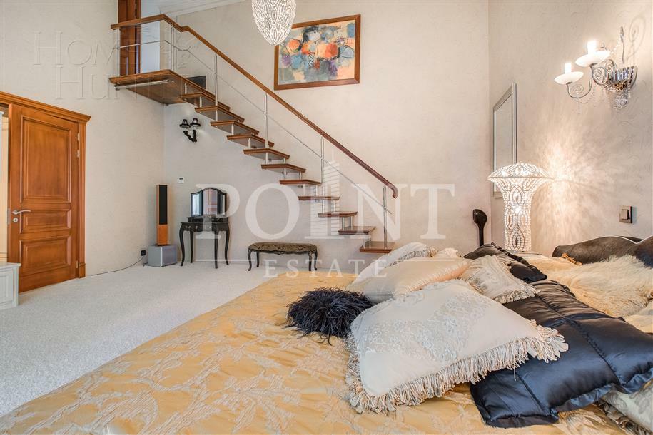 2-этажный коттедж 1 400 м² с отделкой