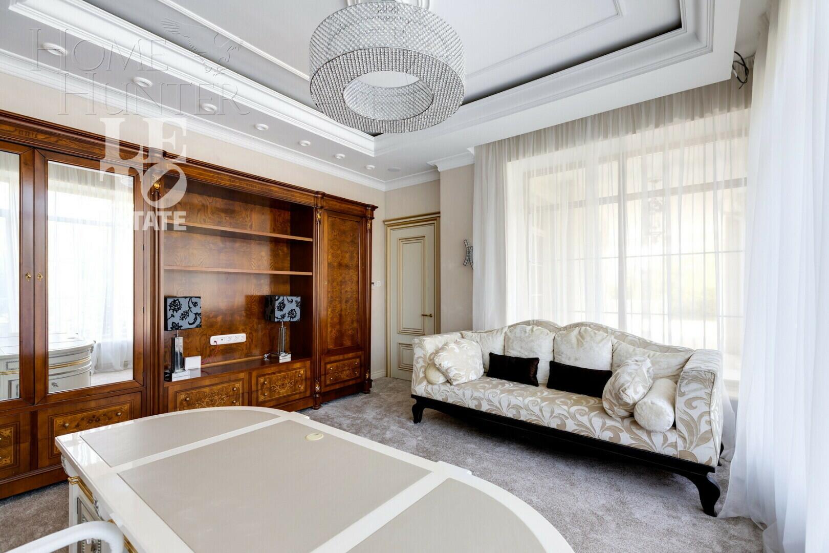 2-этажный коттедж 550 м² с отделкой