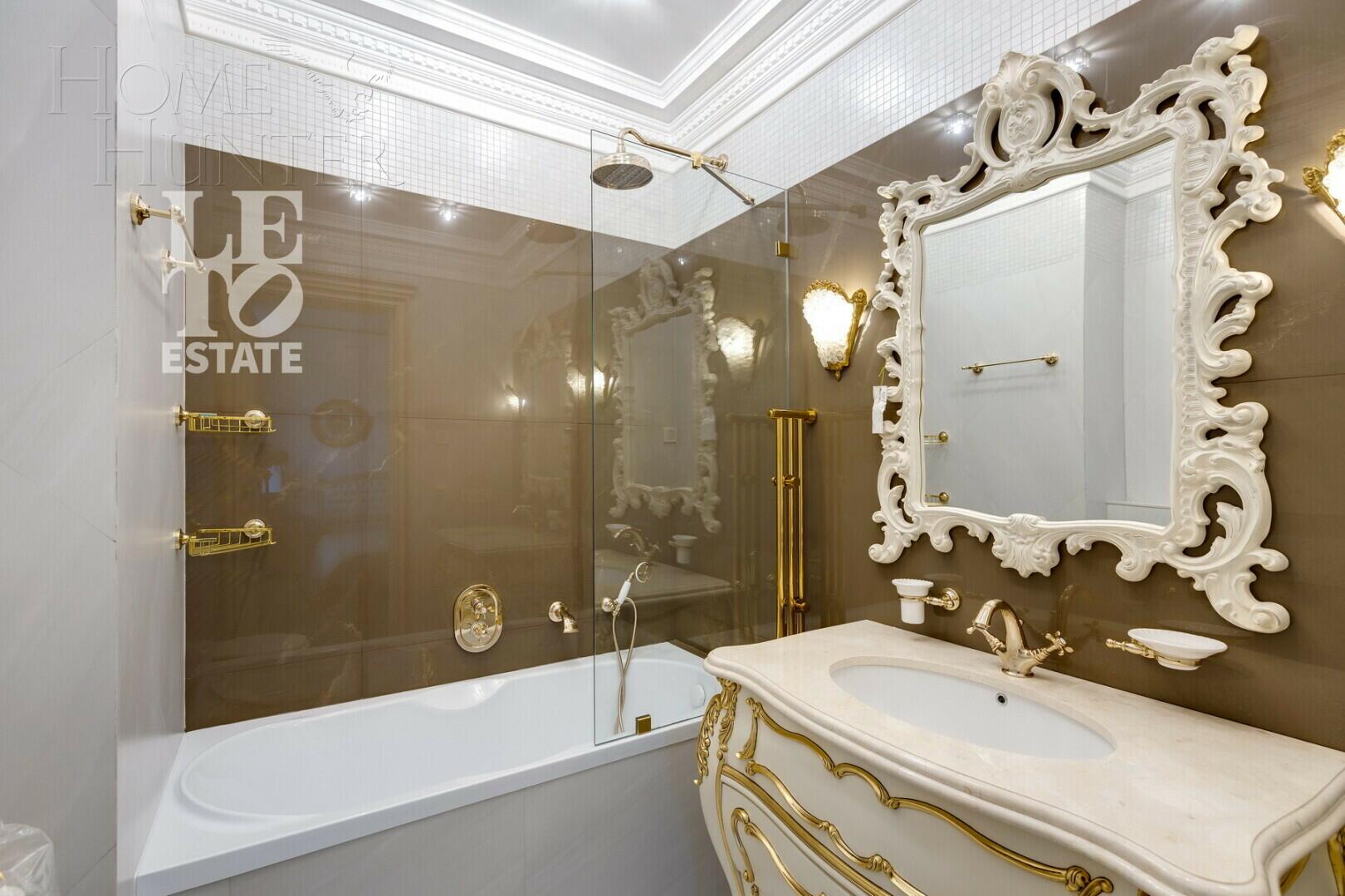 2-этажный коттедж 550 м² с отделкой