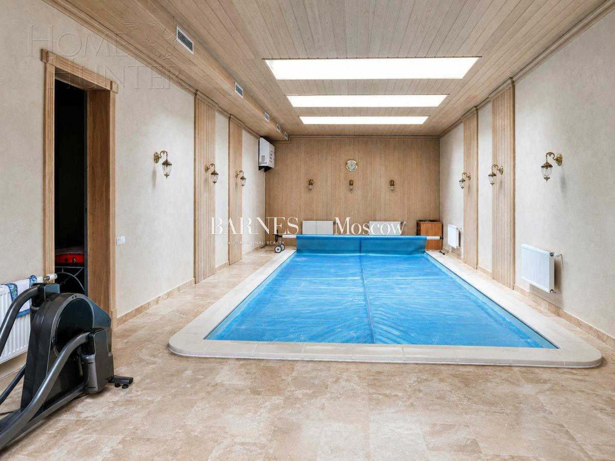 2-этажный коттедж 750 м² с отделкой