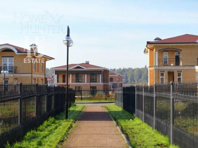 2-этажный коттедж 326 м² без отделки