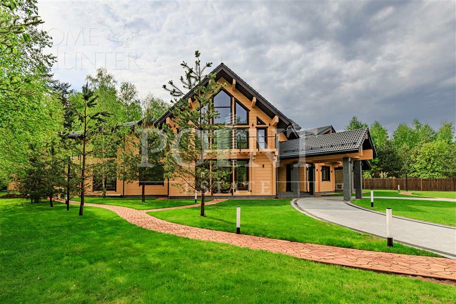 2-этажный коттедж 955 м² без отделки