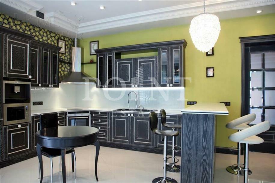 2-этажный коттедж 640 м² с отделкой