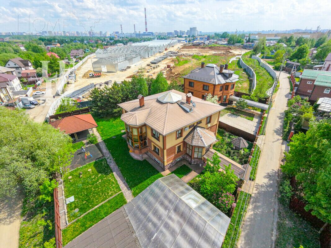 2-этажный коттедж 553.8 м² с отделкой