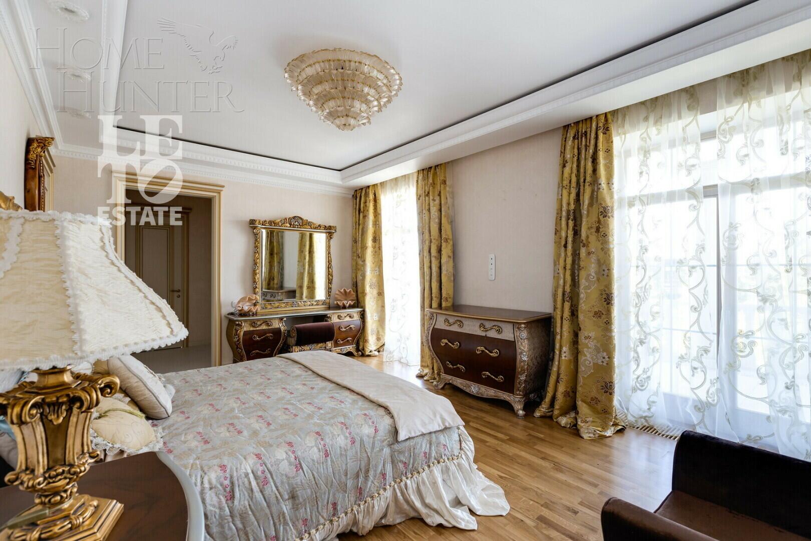 2-этажный коттедж 550 м² с отделкой