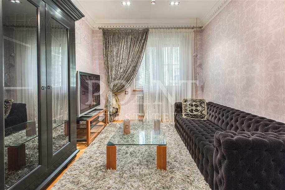 2-этажный коттедж 1 400 м² с отделкой