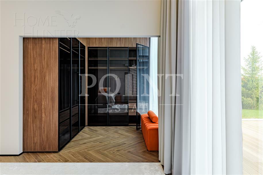 2-этажный коттедж 250 м² с отделкой