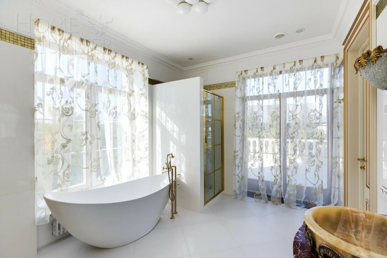 2-этажный коттедж 550 м² с отделкой