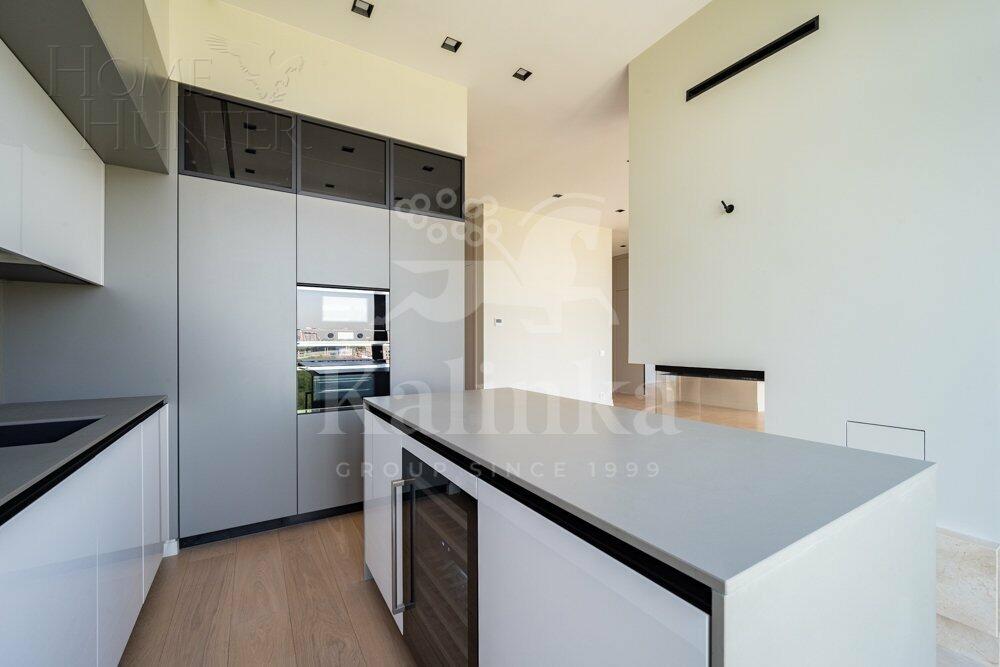 5-КОМН. КВАРТИРА С ОТДЕЛКОЙ 181 М² НА 11 ЭТАЖЕ
