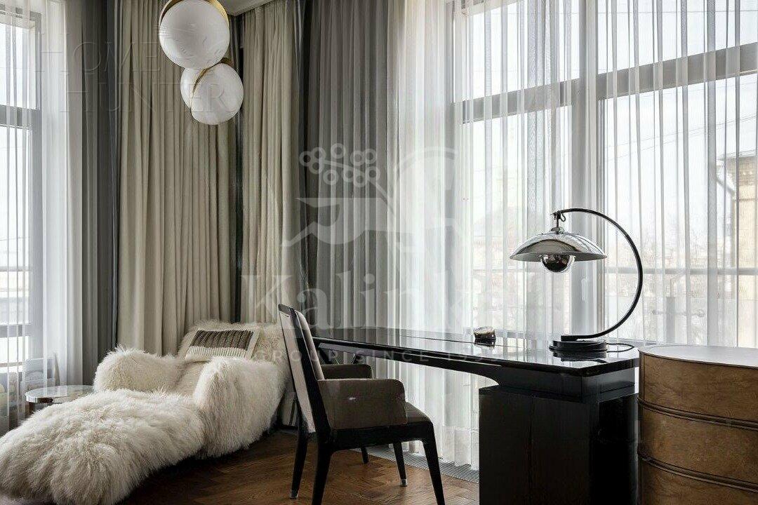 4-КОМН. КВАРТИРА С ОТДЕЛКОЙ 213.1 М² НА 5 ЭТАЖЕ