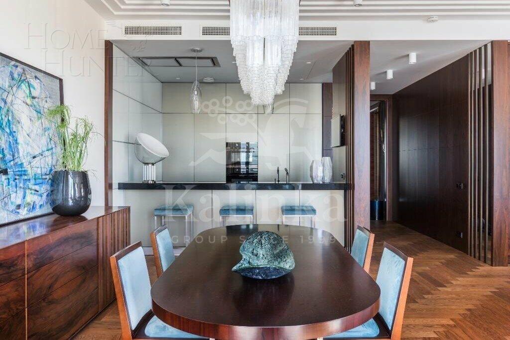 4-КОМН. КВАРТИРА С ОТДЕЛКОЙ 213.1 М² НА 5 ЭТАЖЕ
