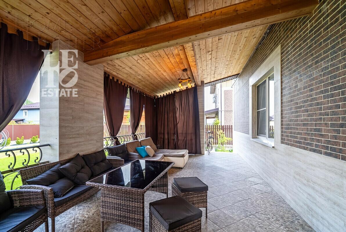 2-этажный коттедж 475 м² с отделкой