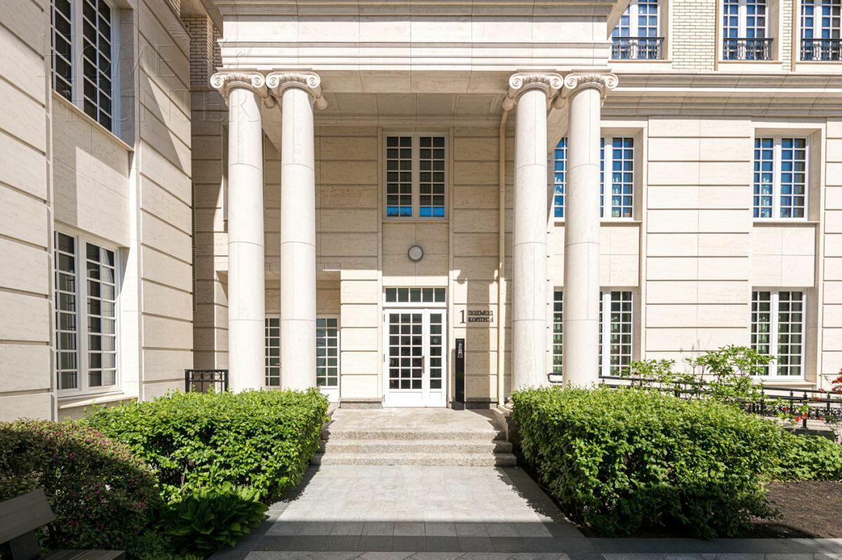 4-КОМН. КВАРТИРА БЕЗ ОТДЕЛКИ 173.2 М² НА 2 ЭТАЖЕ