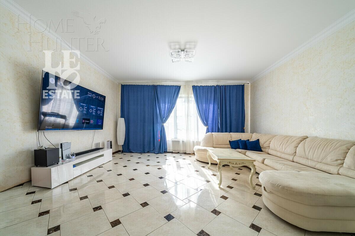 2-этажный коттедж 475 м² с отделкой