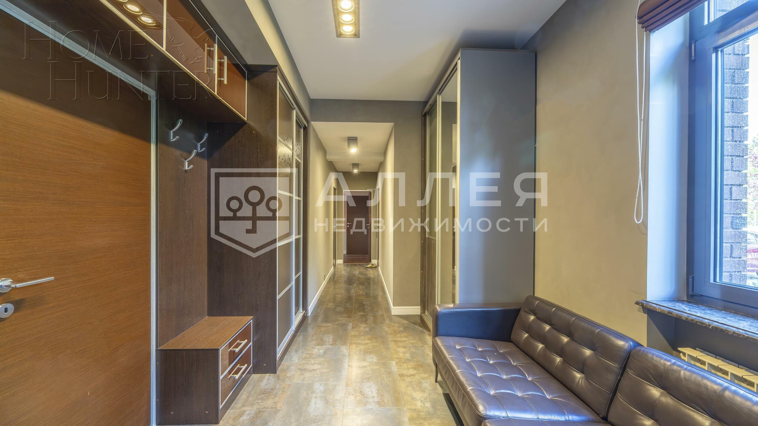 3-этажный коттедж 900 м² с отделкой