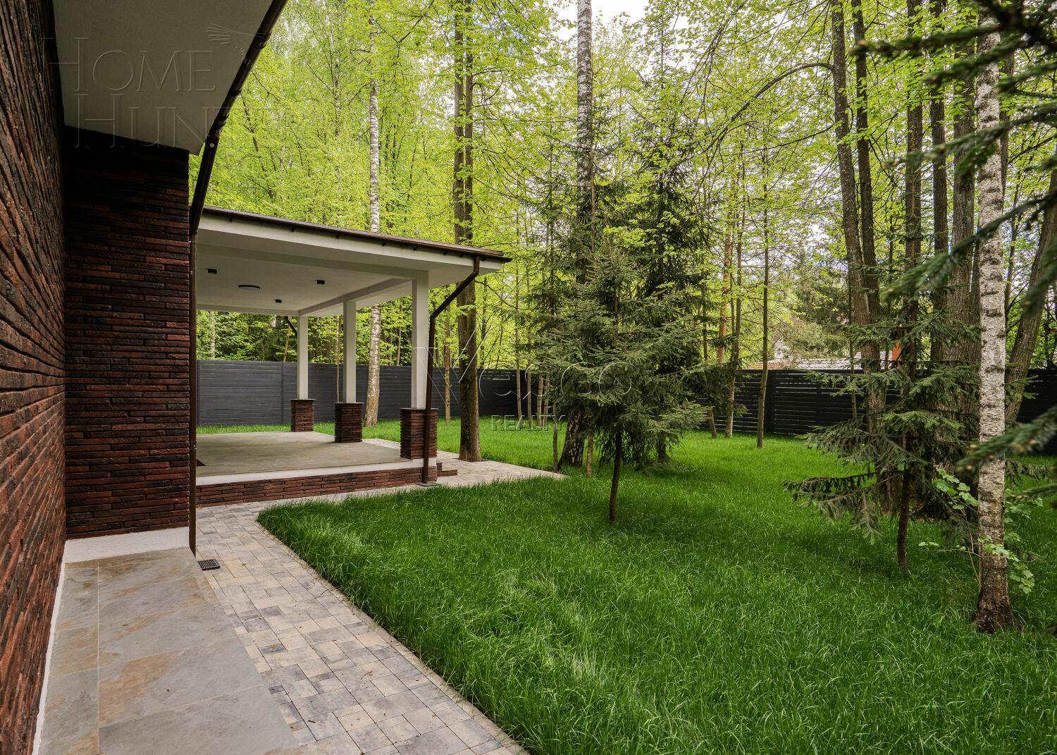 2-этажный коттедж 320 м² с отделкой
