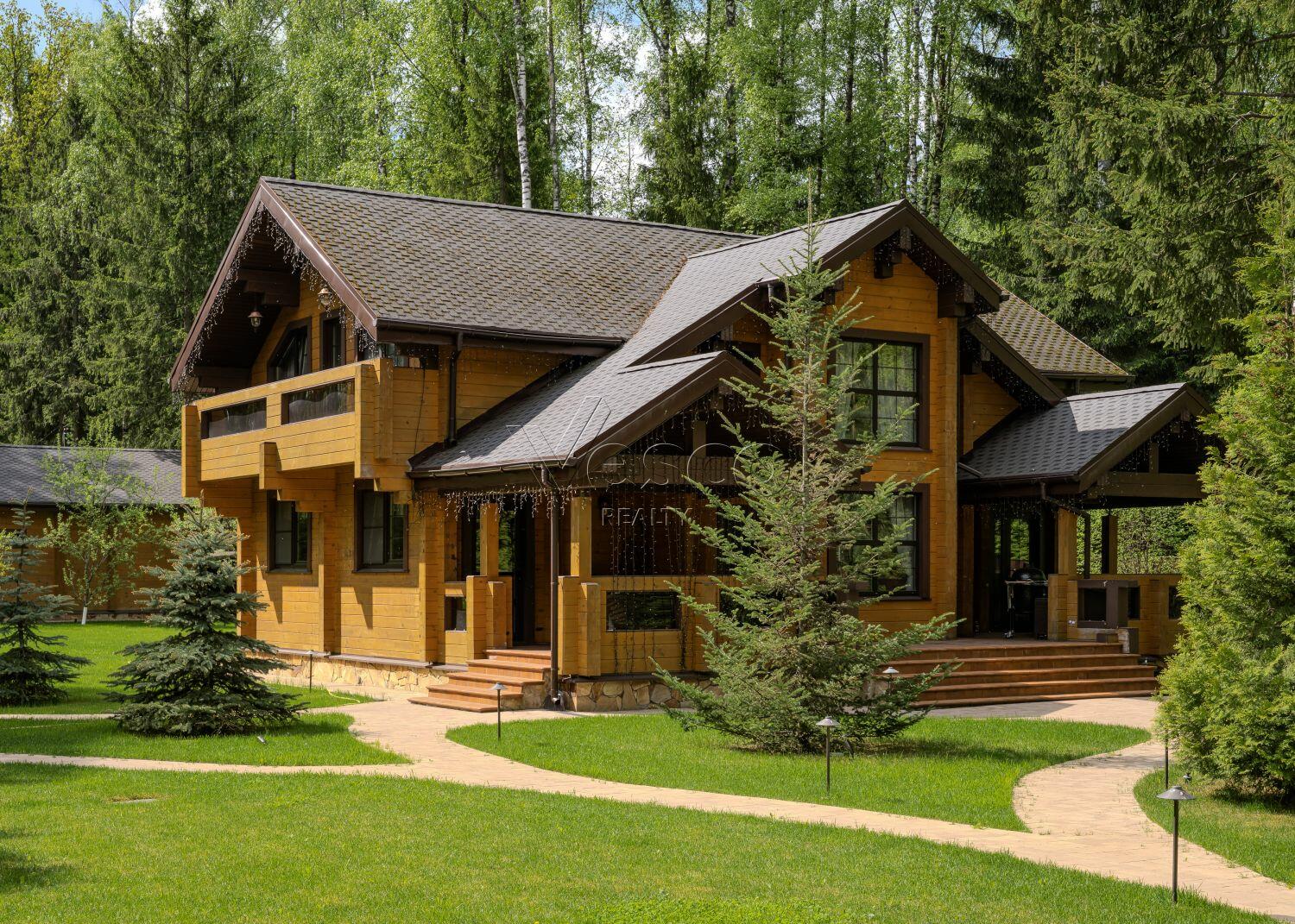 2-этажный коттедж 305 м² с отделкой
