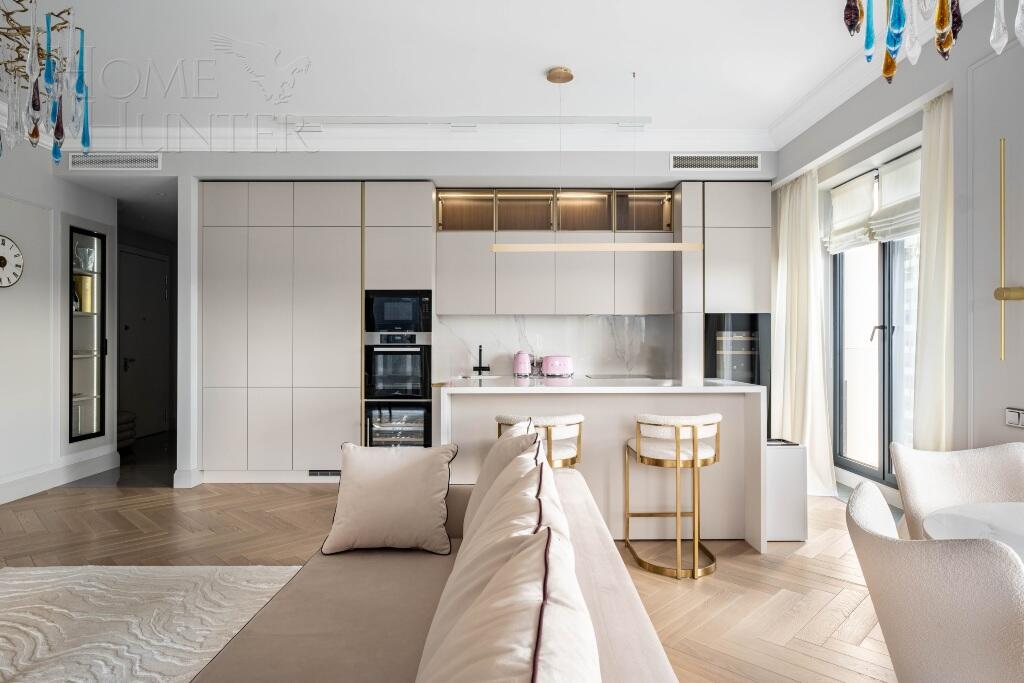 4-КОМН. КВАРТИРА С ОТДЕЛКОЙ 133.4 М² НА 5 ЭТАЖЕ
