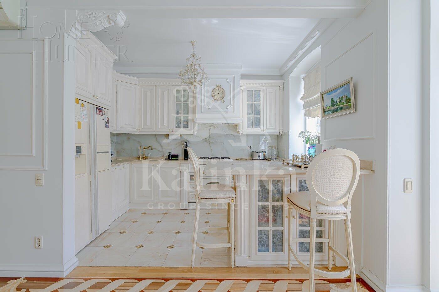 5-КОМН. КВАРТИРА С ОТДЕЛКОЙ 126 М² НА 4 ЭТАЖЕ