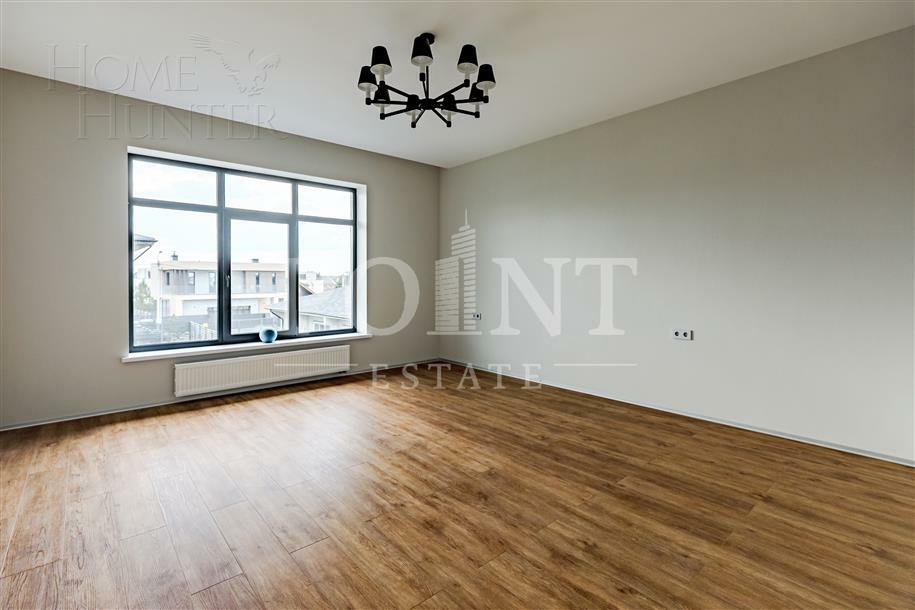 2-этажный коттедж 240 м² с отделкой