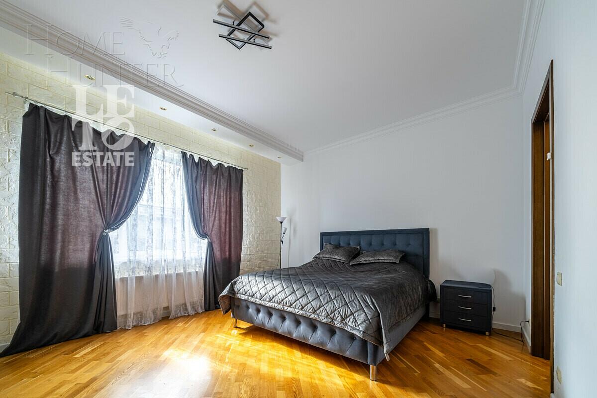 2-этажный коттедж 475 м² с отделкой