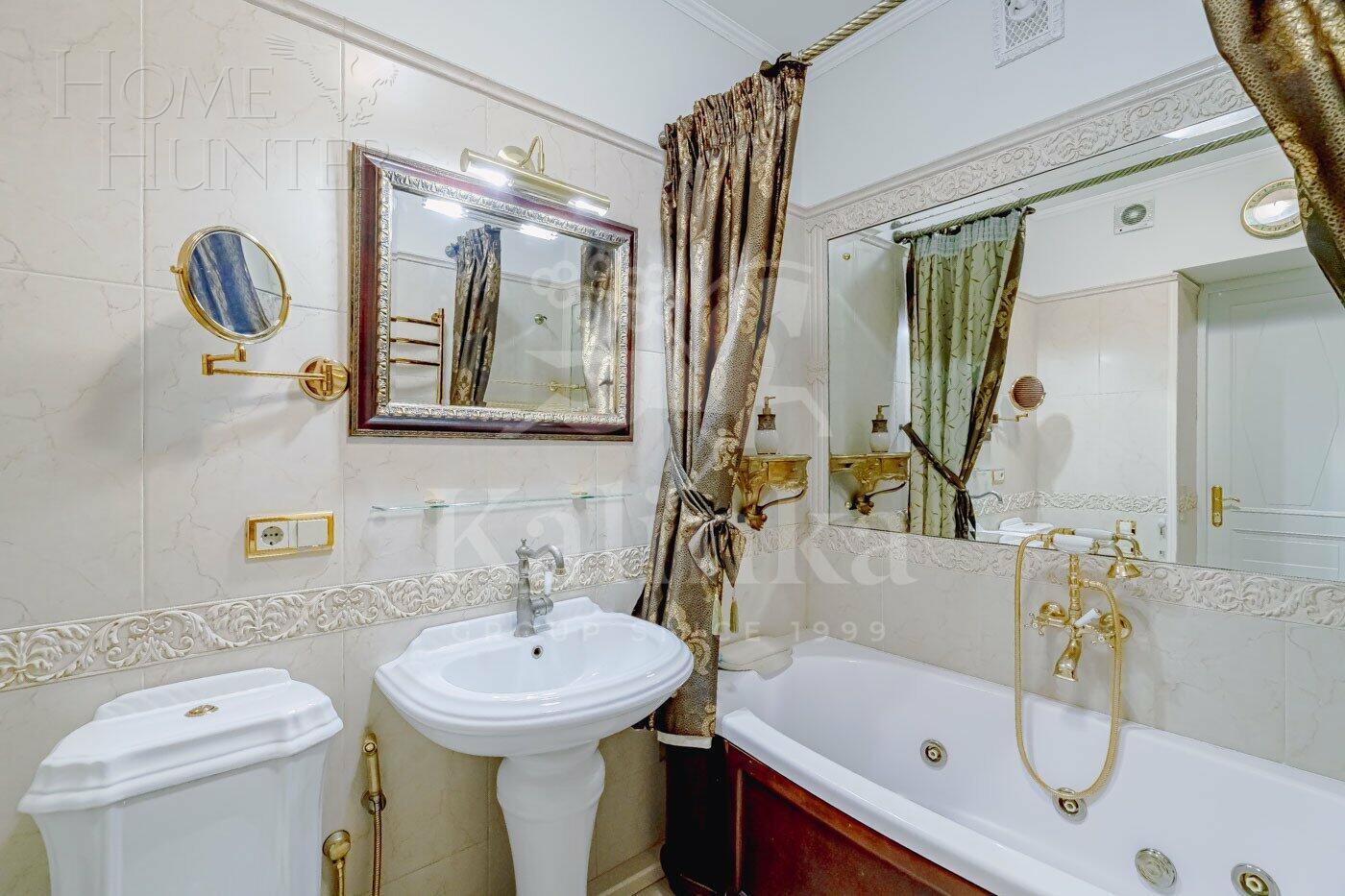 5-КОМН. КВАРТИРА С ОТДЕЛКОЙ 126 М² НА 4 ЭТАЖЕ