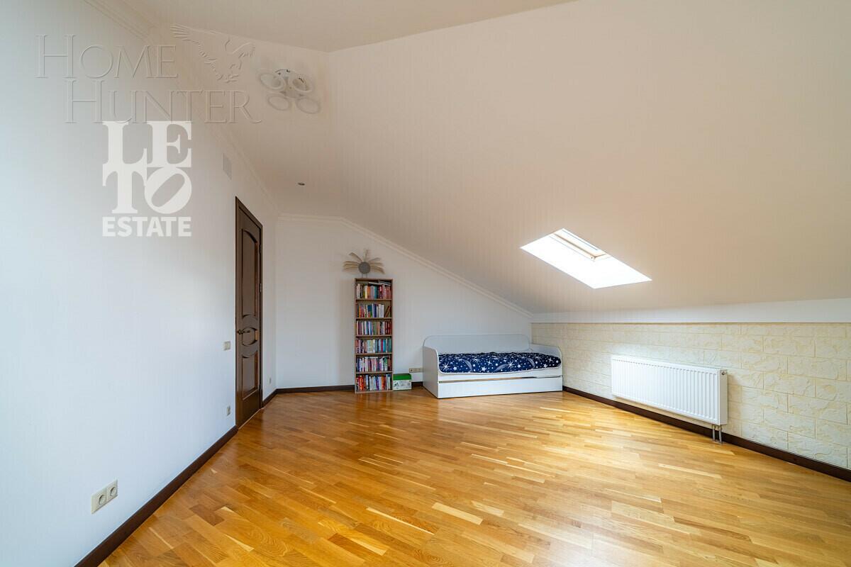 2-этажный коттедж 475 м² с отделкой