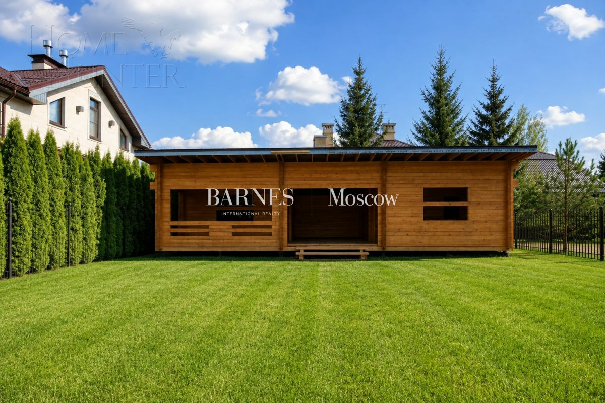 2-этажный коттедж 349.7 м² с отделкой